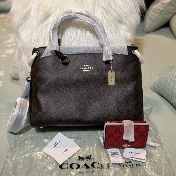 NWT COACH SIGNATURE SATCHEL BAG WITH WALLET - Picture 1 of 13